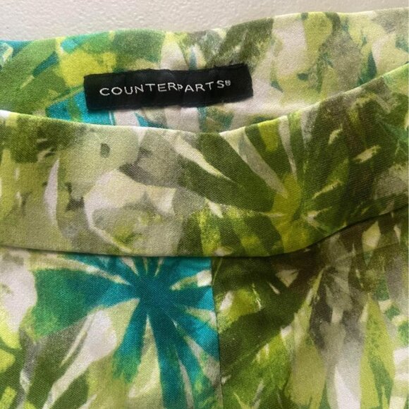 Counterparts Capri Pants Size 8 Medium Used - Picture 2 of 2